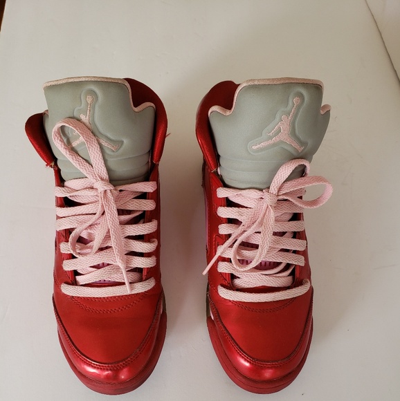 pink and red jordans